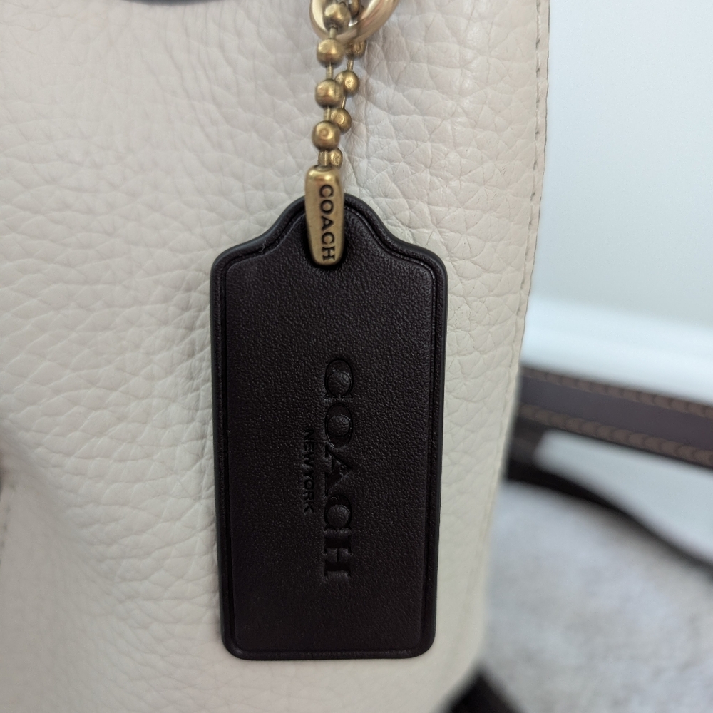 Coach Riya 21 Backpack In Colorblock White - Picture 2 of 12